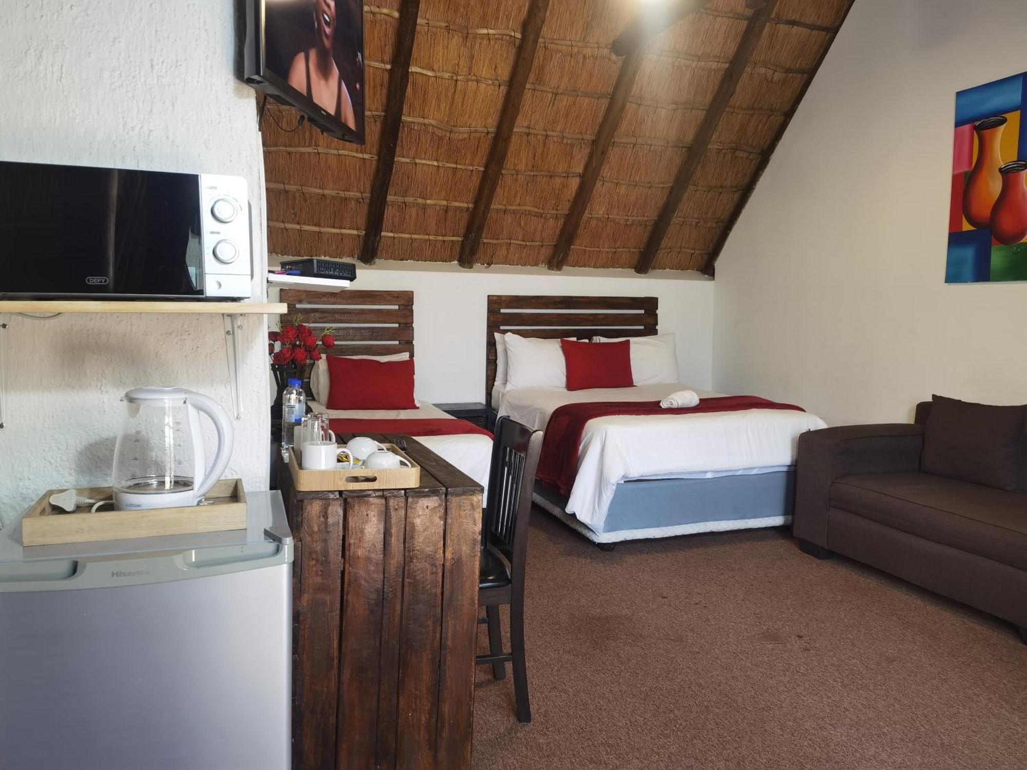 Libra Lodge Сэндтон Экстерьер фото